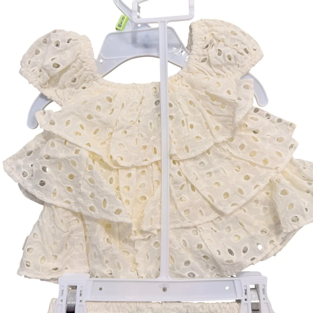 7 For All Mankind Girls 0/3M Eyelet Ruffle Top and Bloomers Set Marshmallow Whit